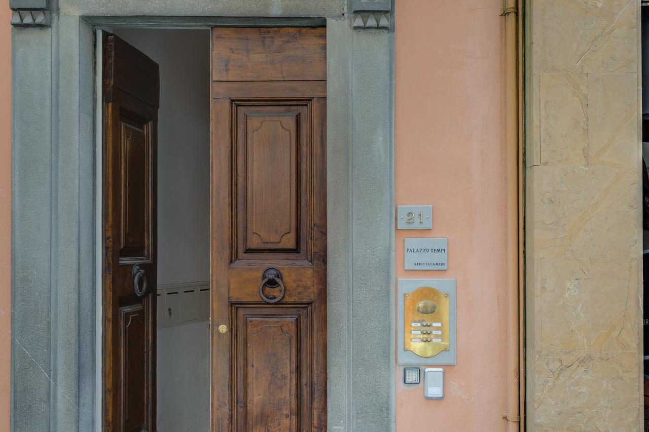 Апартаменти Palazzo Tempi Сан-Кашіано-ін-Валь-ді-Пеза Екстер'єр фото