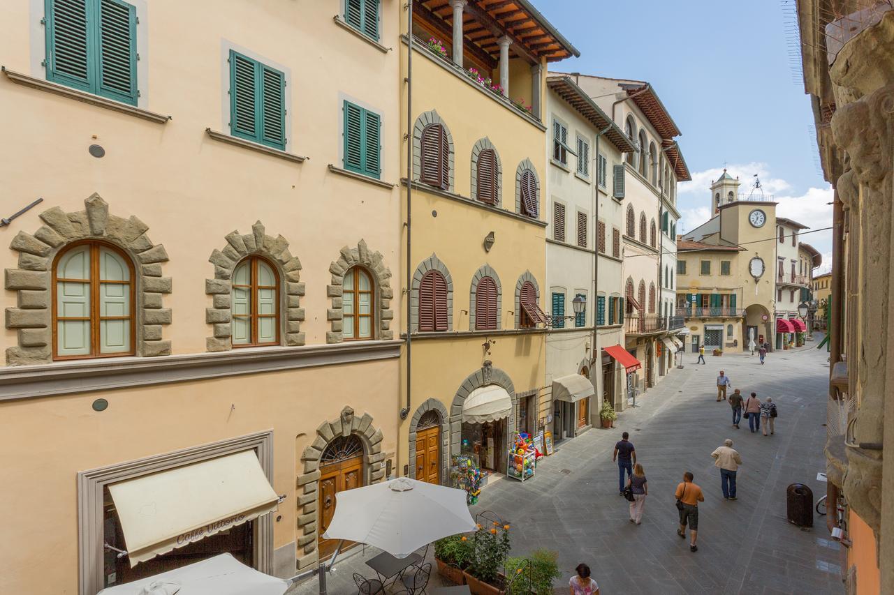 Апартаменти Palazzo Tempi Сан-Кашіано-ін-Валь-ді-Пеза Екстер'єр фото